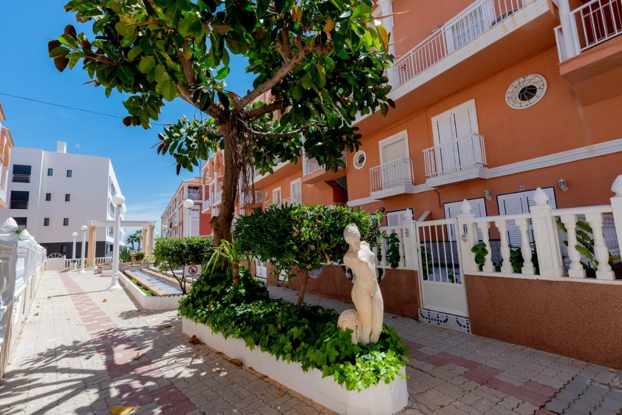 Apartament "Verano Azul" La Mata Torre La Mata Exterior foto